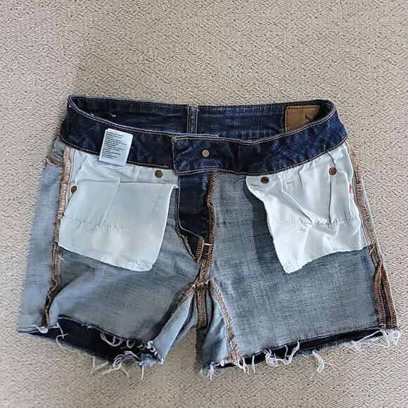 American Eagle Shortie Super Stretch Distressed Jean Shorts - Size 2 - Picture 14 of 14